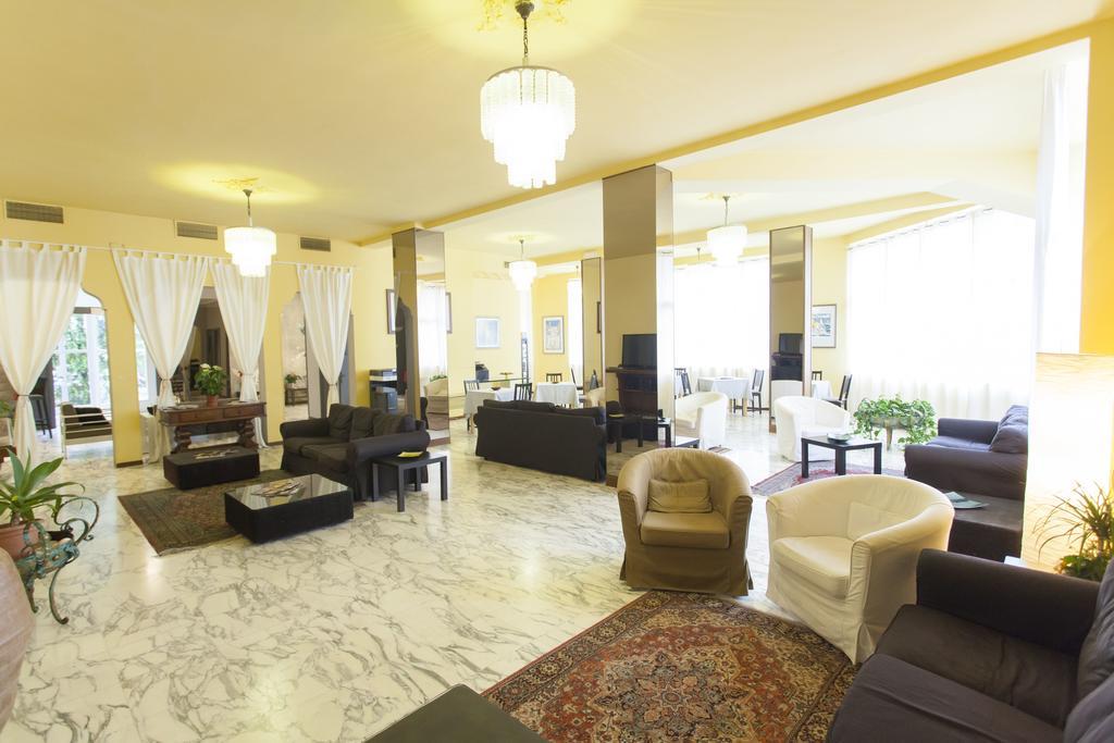 Hotel Roma Salsomaggiore Terme Esterno foto